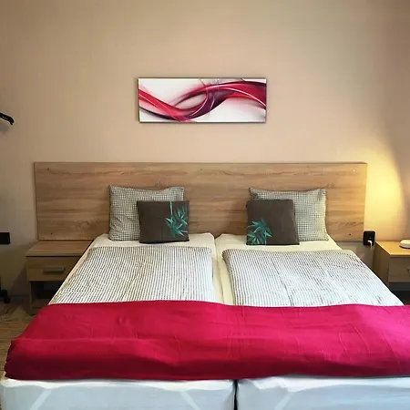 Ferienwohnung Bobita Haza Eplény Exterior foto