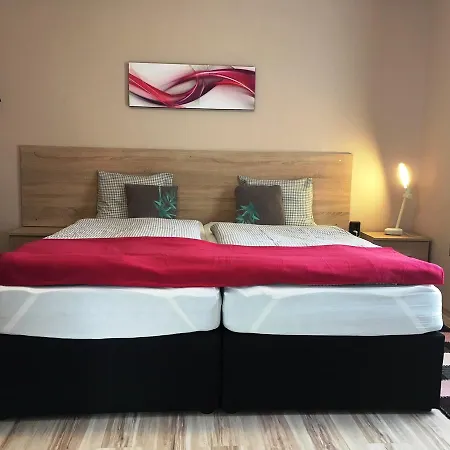 Ferienwohnung Bobita Haza Eplény Exterior foto