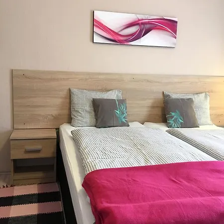 Ferienwohnung Bobita Haza Eplény Exterior foto
