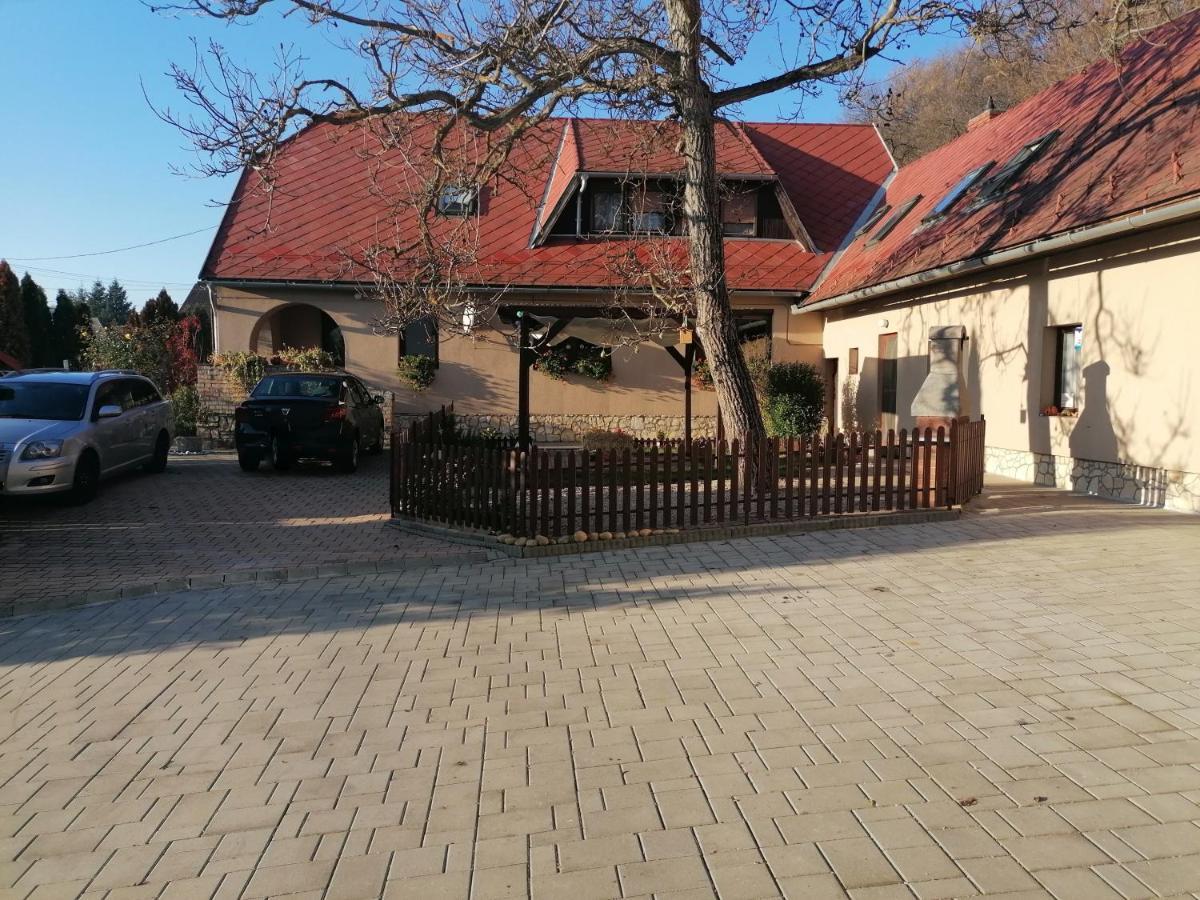 Apartment Bobita Haza Eplény