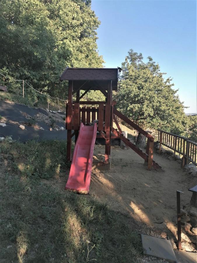 Apartament Bobita Haza *