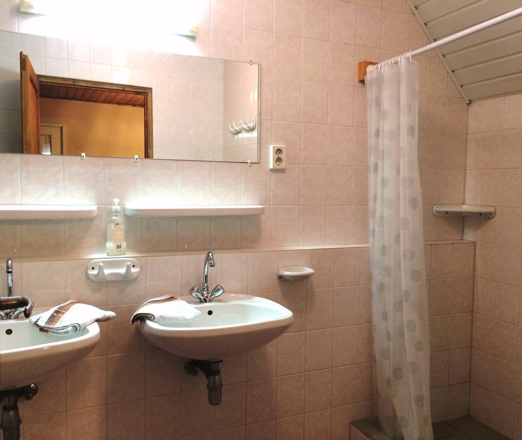 Bobita Haza Apartment Eplény
